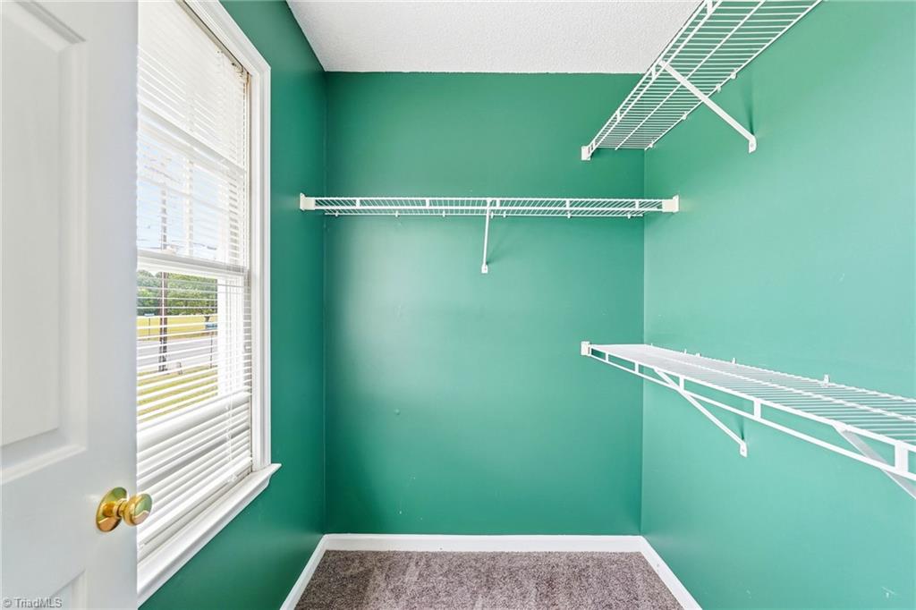 4331 Kinnamon Road Winston-Salem, NC 27103 - Photo 31 of 46