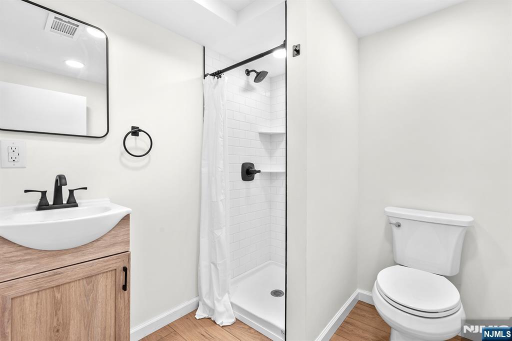 39 Old Road Ringwood, NJ 07456 - Photo 22 of 27