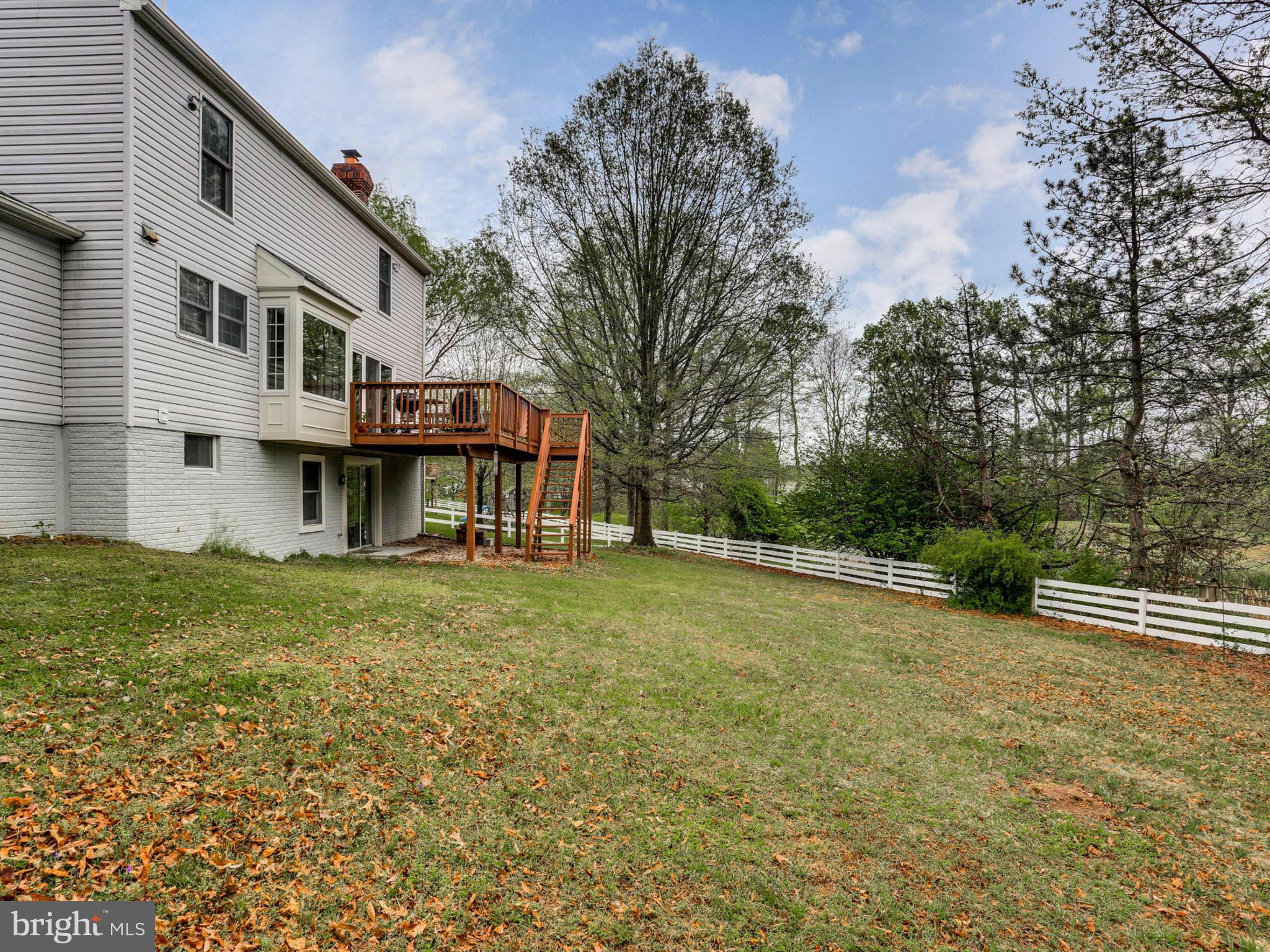 8228 Crest Road Laurel, MD 20723 - Photo 29 of 30 Exterior (Rear)