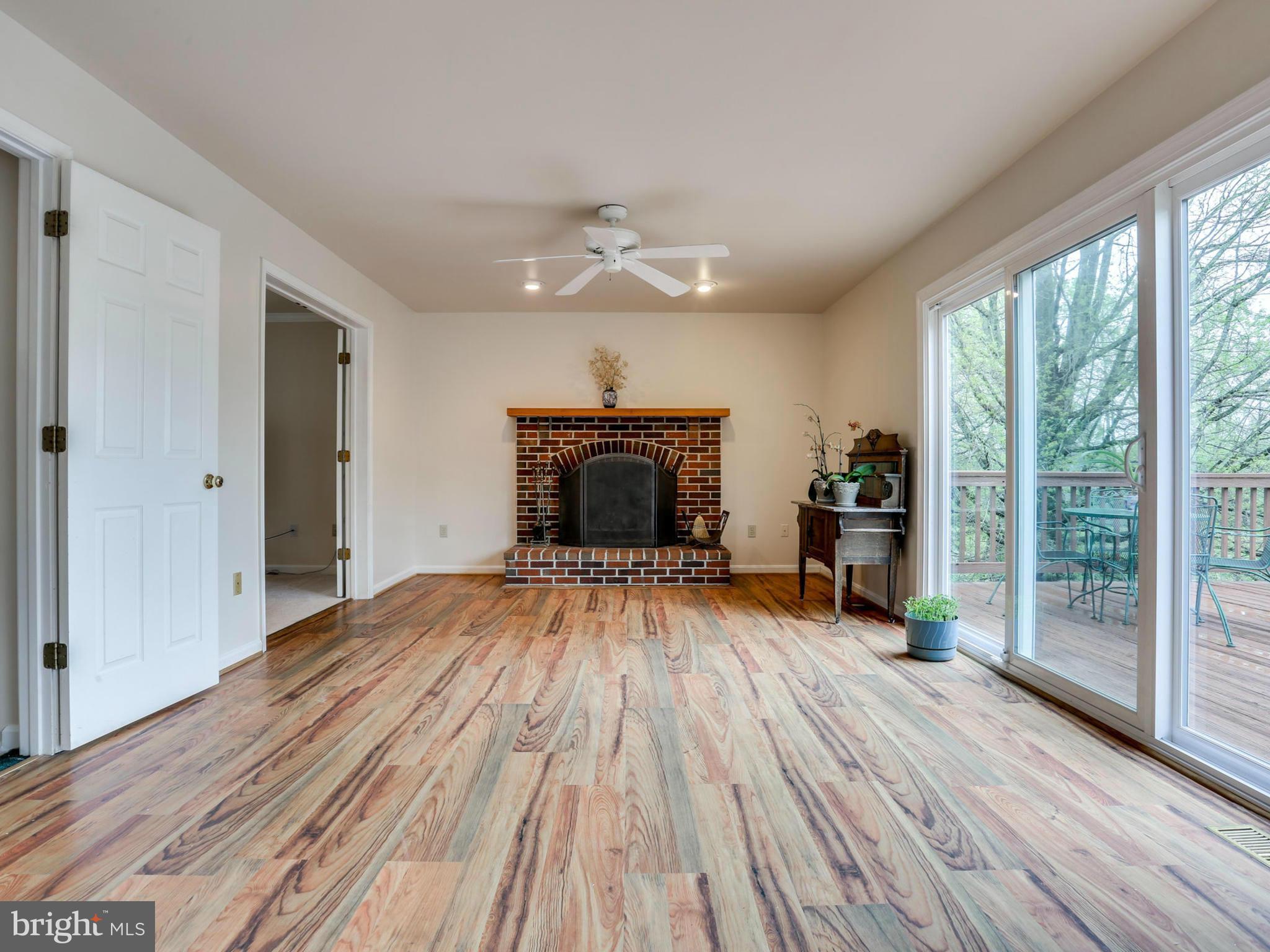 8228 Crest Road Laurel, MD 20723 - Photo 6 of 30 Family Room