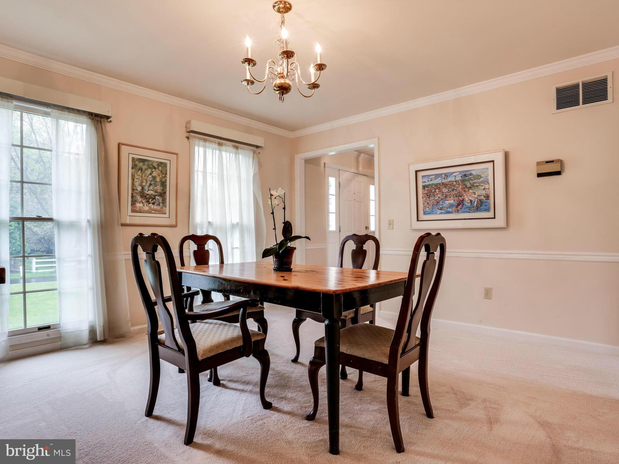 8228 Crest Road Laurel, MD 20723 - Photo 10 of 30 Dining Room