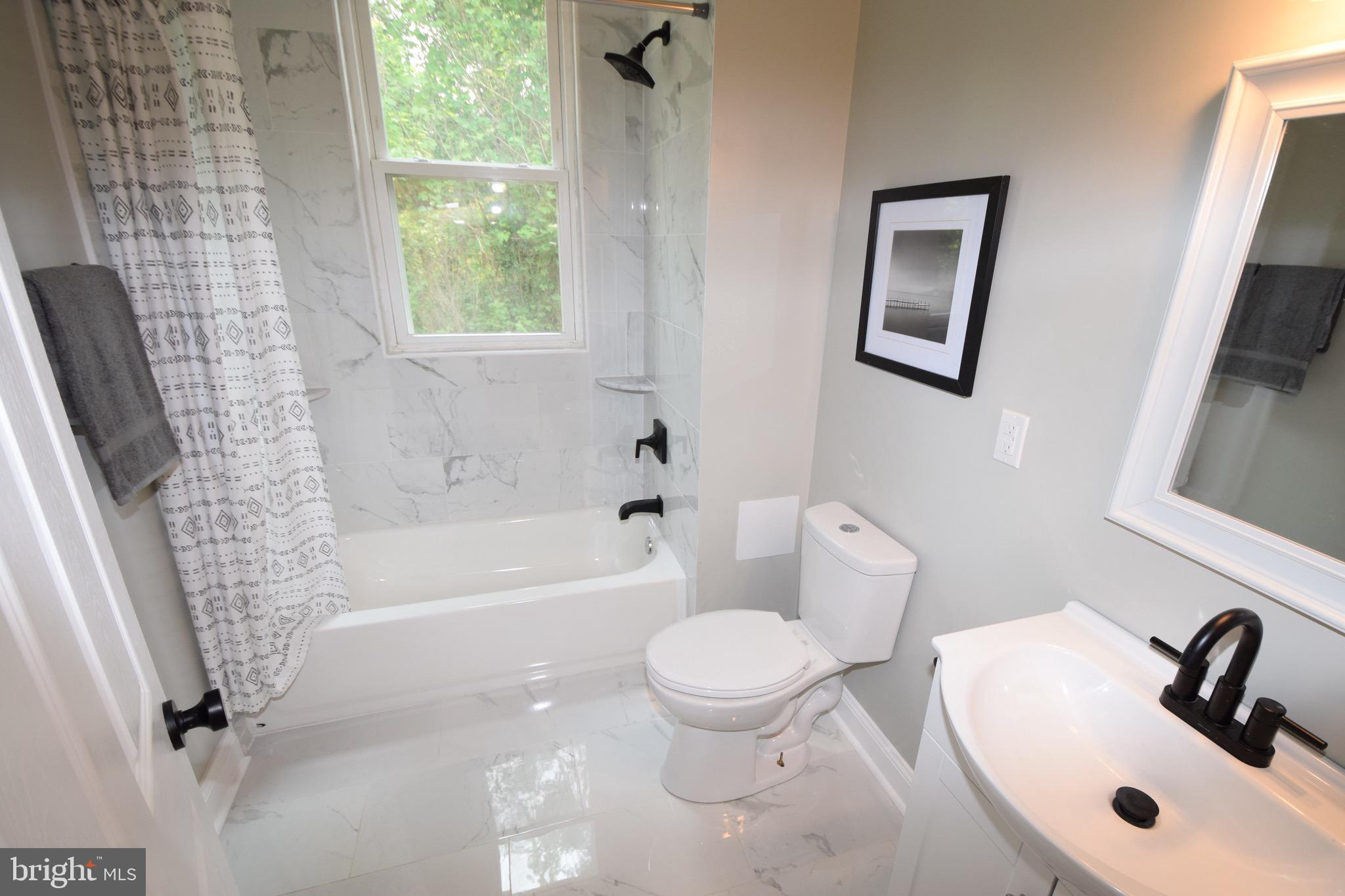 3703 Chesholm Road Baltimore, MD 21216 - Photo 13 of 34 Bathroom #1
