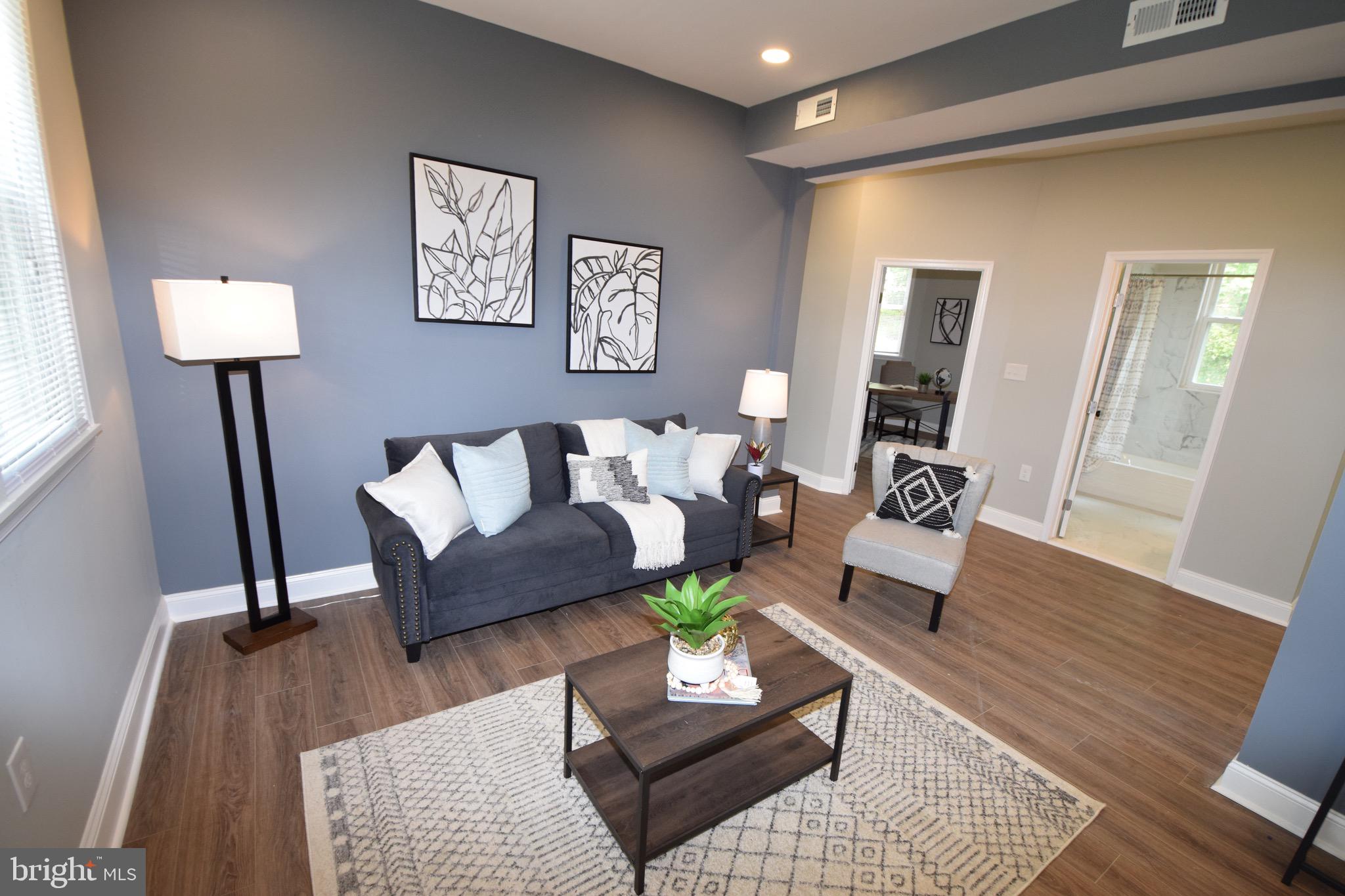 3703 Chesholm Road Baltimore, MD 21216 - Photo 5 of 34 Living Room