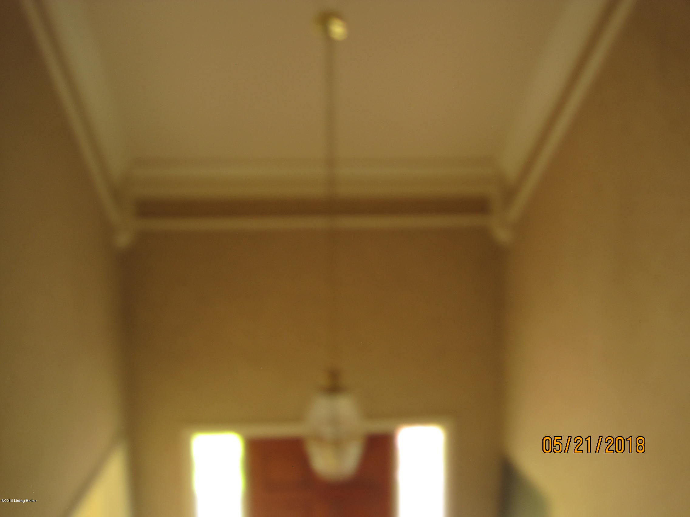 2413 Branning Road Louisville, KY 40222 - Photo 10 of 18 foyer