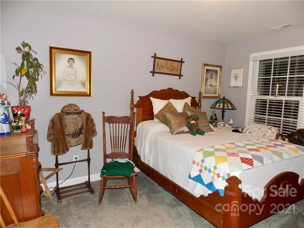 607 Kelly Road York, SC 29745 - Photo 13 of 36