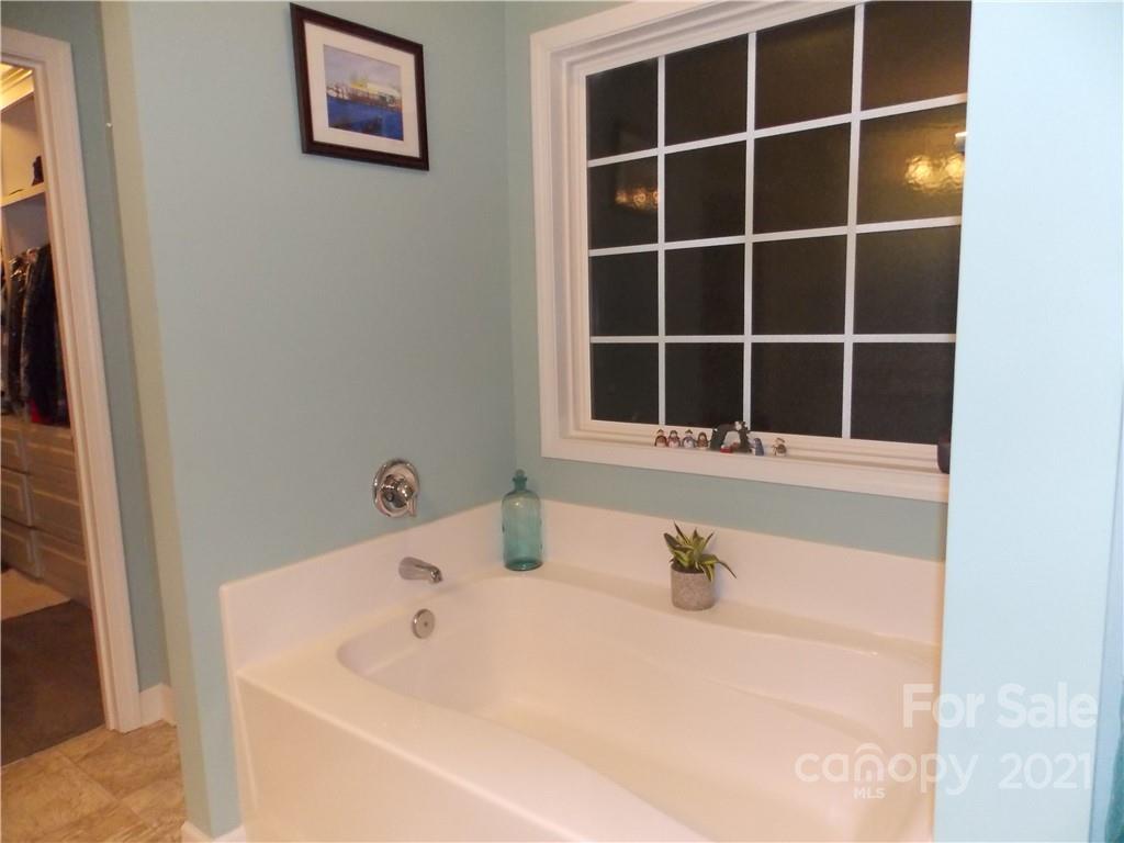 607 Kelly Road York, SC 29745 - Photo 19 of 36