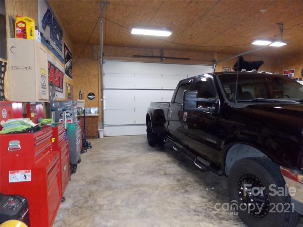 607 Kelly Road York, SC 29745 - Photo 34 of 36