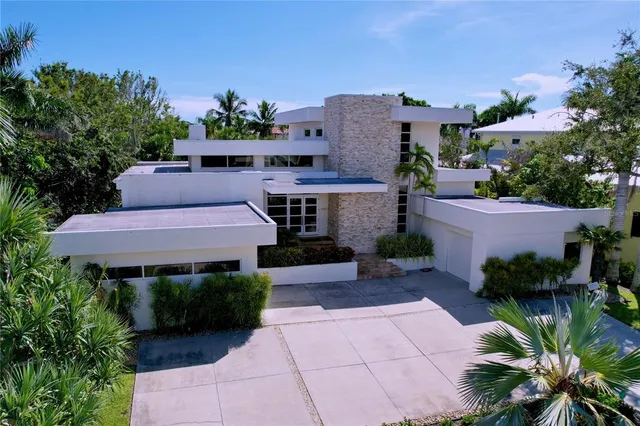 $20,000 | 1347 Harbor Drive, Sarasota, FL 34239