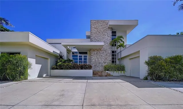 $20,000 | 1347 Harbor Drive, Sarasota, FL 34239