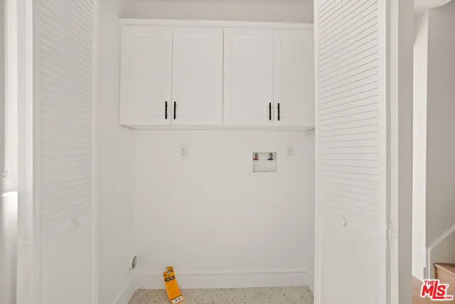 $3,995 | 1619 2nd Avenue, Los Angeles, CA 90019