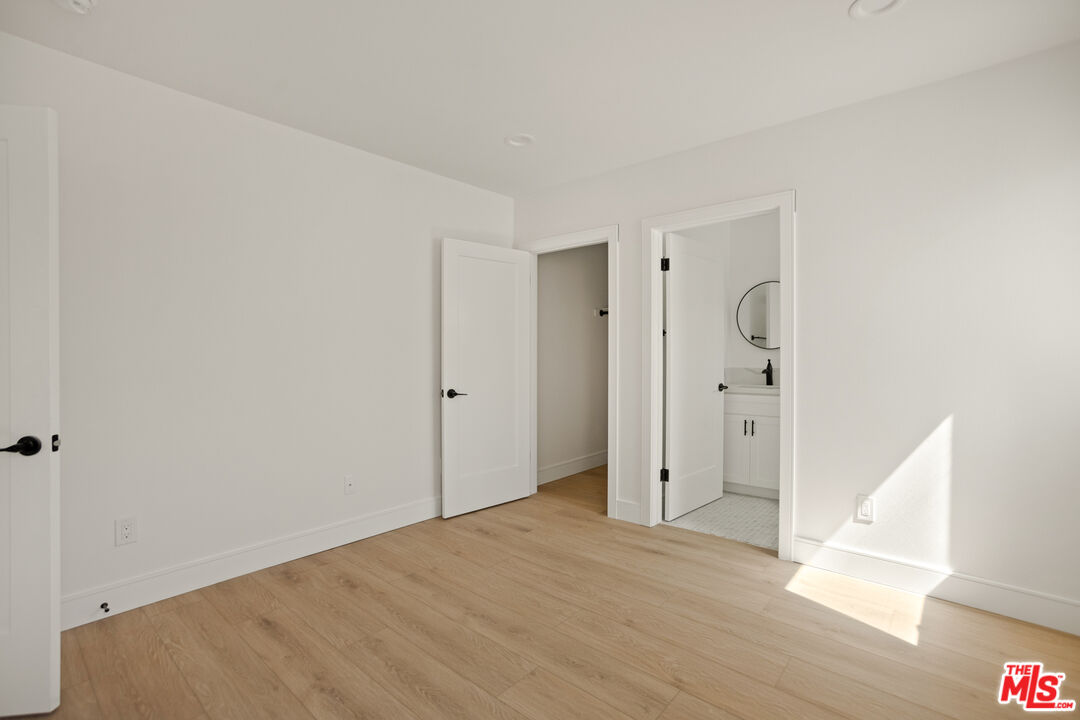 1619 2nd Avenue Los Angeles, CA 90019 - Photo 26 of 34