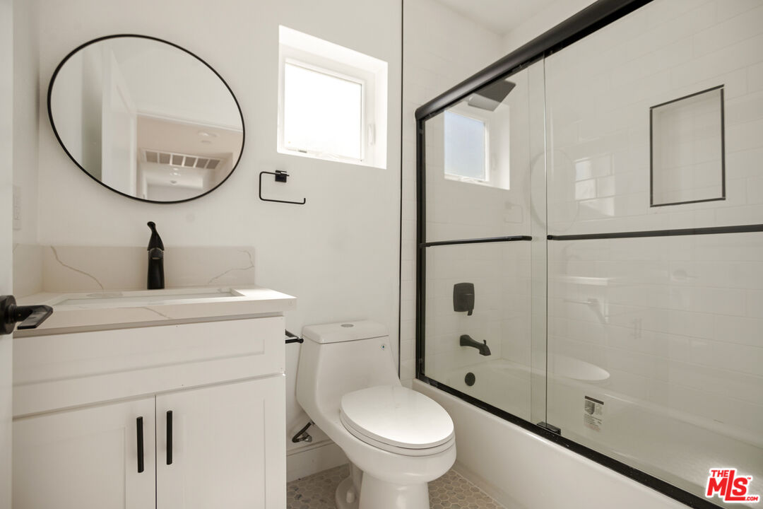 1619 2nd Avenue Los Angeles, CA 90019 - Photo 34 of 34