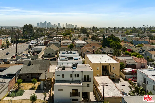 $3,995 | 1619 2nd Avenue, Los Angeles, CA 90019