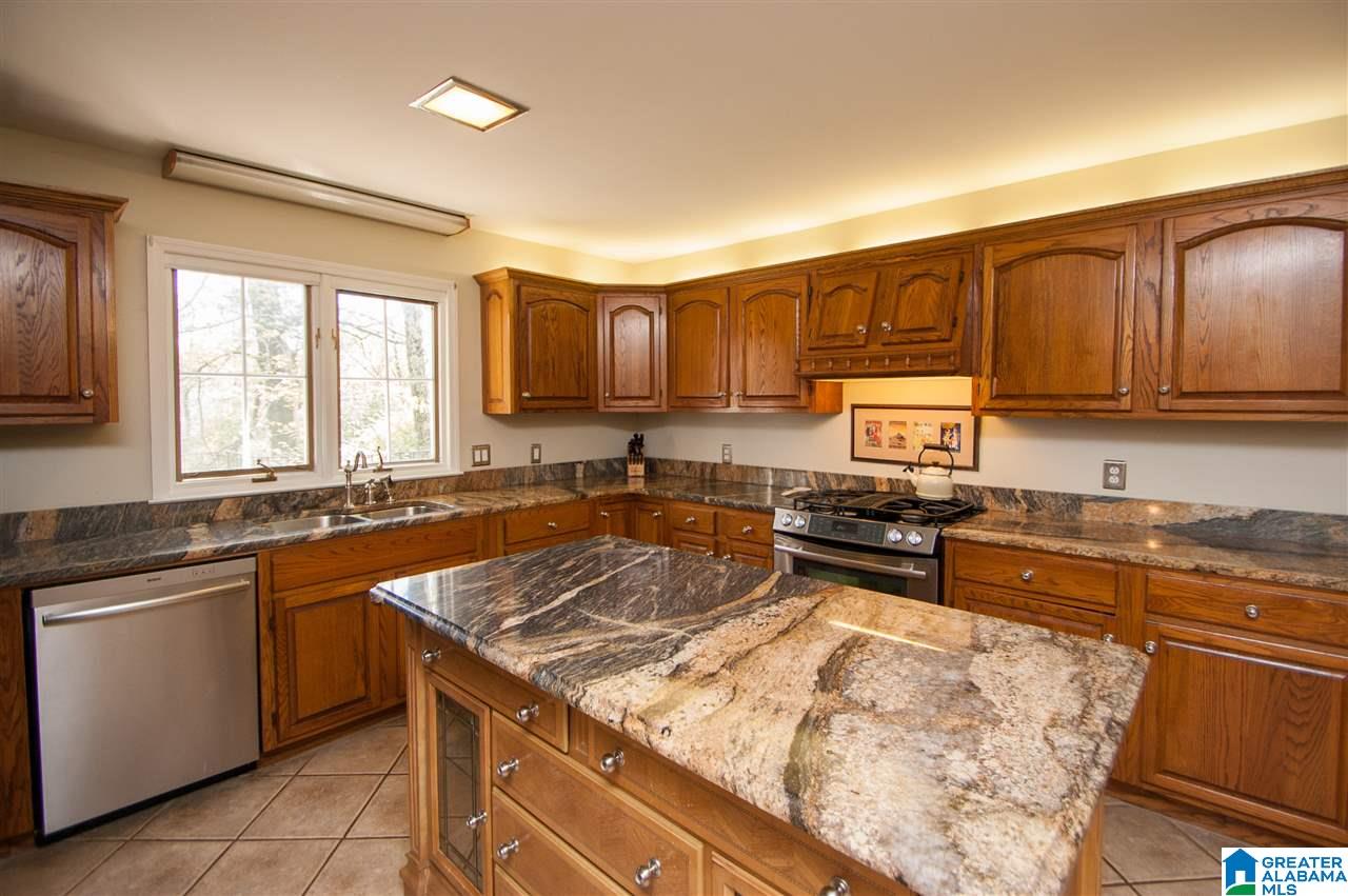 3425 Springhill Road Birmingham, AL 35223 - Photo 5 of 23