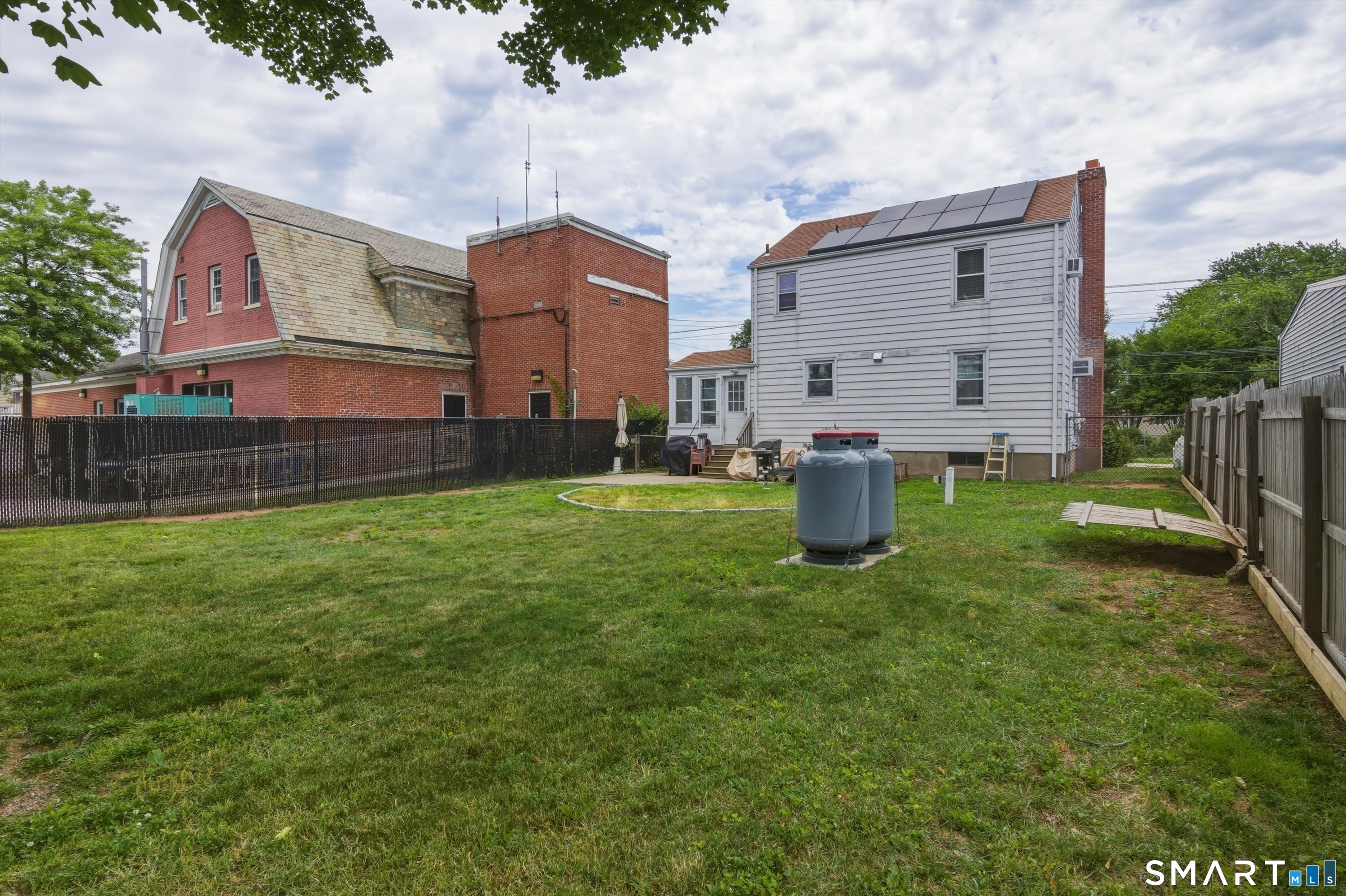 506 Lighthouse Road New Haven, CT 06512 - Photo 39 of 40
