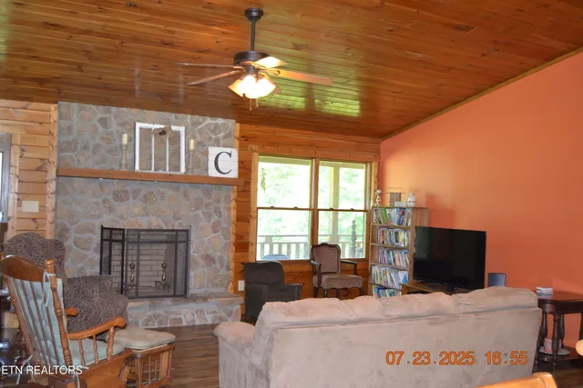 $535,000 | 1617 Bull Run Road, Luttrell, TN 37779