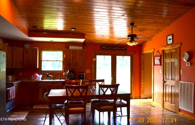 $535,000 | 1617 Bull Run Road, Luttrell, TN 37779