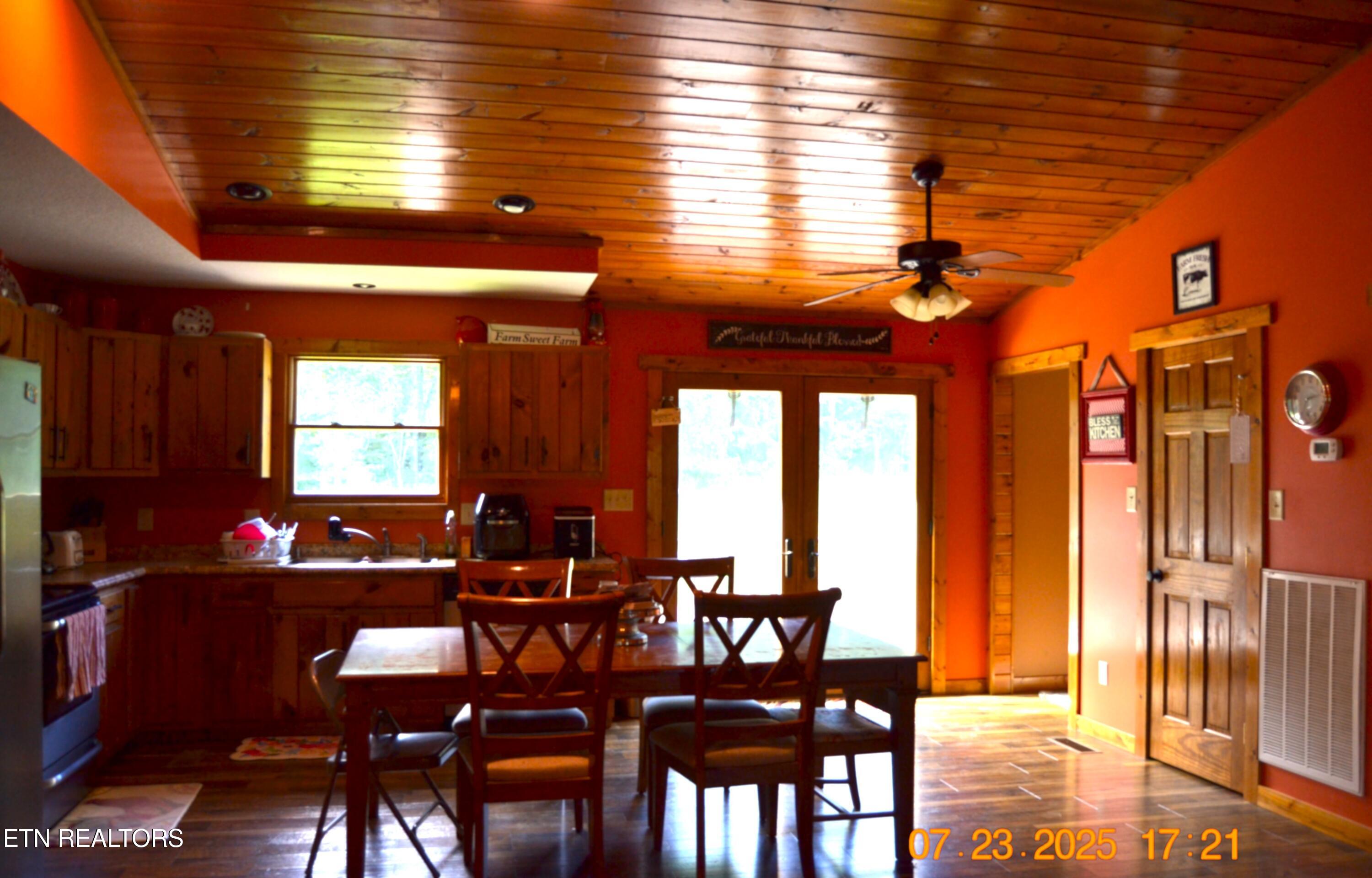 1617 Bull Run Road Luttrell, TN 37779 - Photo 16 of 34 DSC_0145