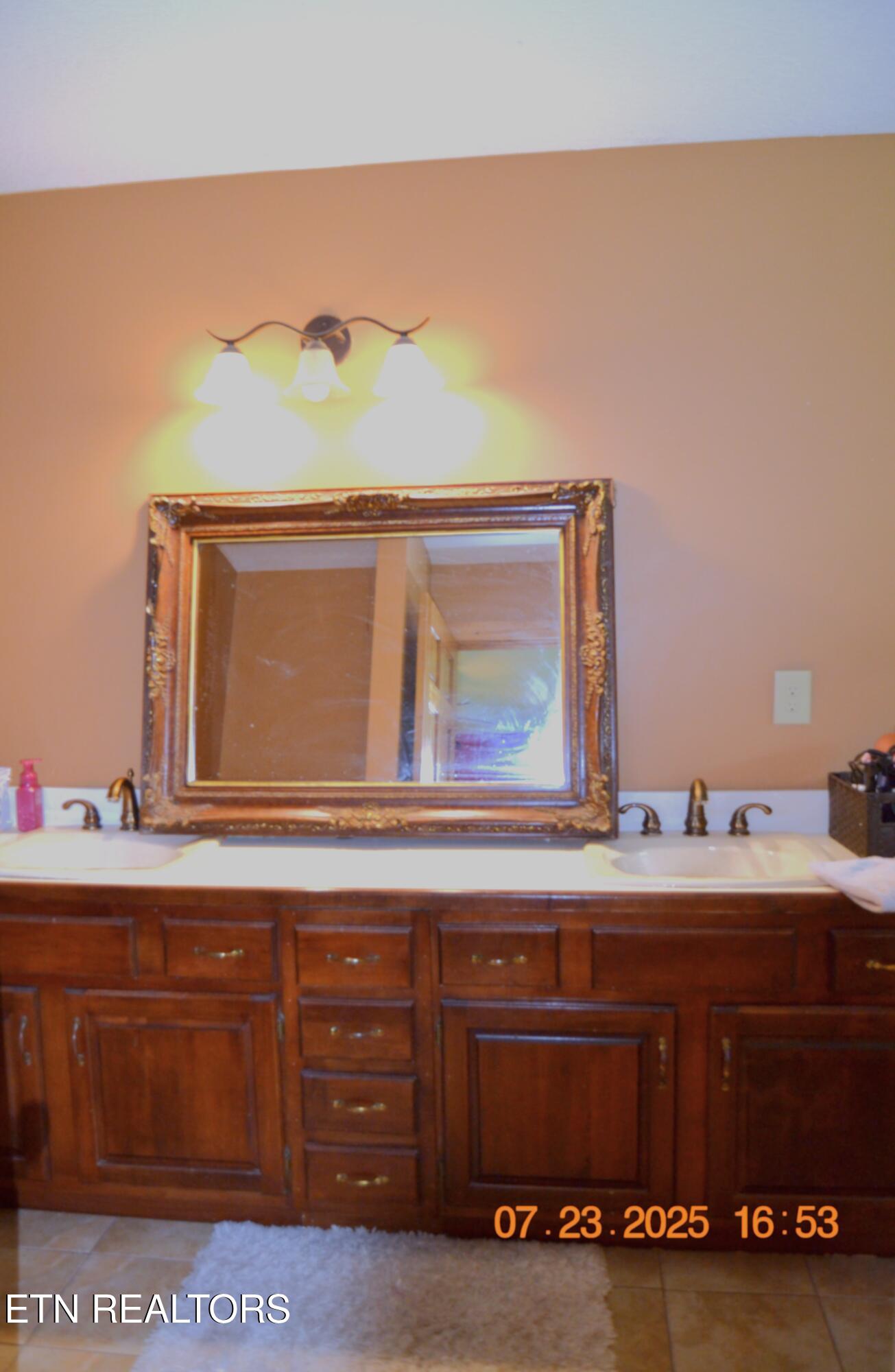 1617 Bull Run Road Luttrell, TN 37779 - Photo 18 of 34 DSC_0119