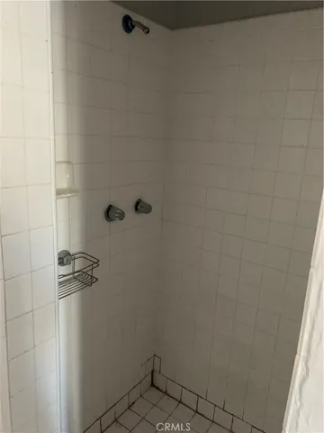 $2,300 | 6113 Greenwood Avenue, Commerce, CA 90040