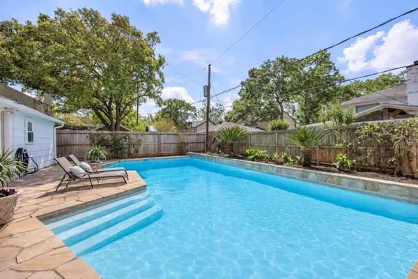 $1,125,000 | 14807 River Forest Drive, Houston, TX 77079