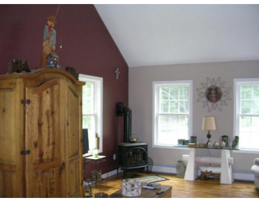 87 Depot Road Ashburnham, MA 01430 - Photo 3 of 16