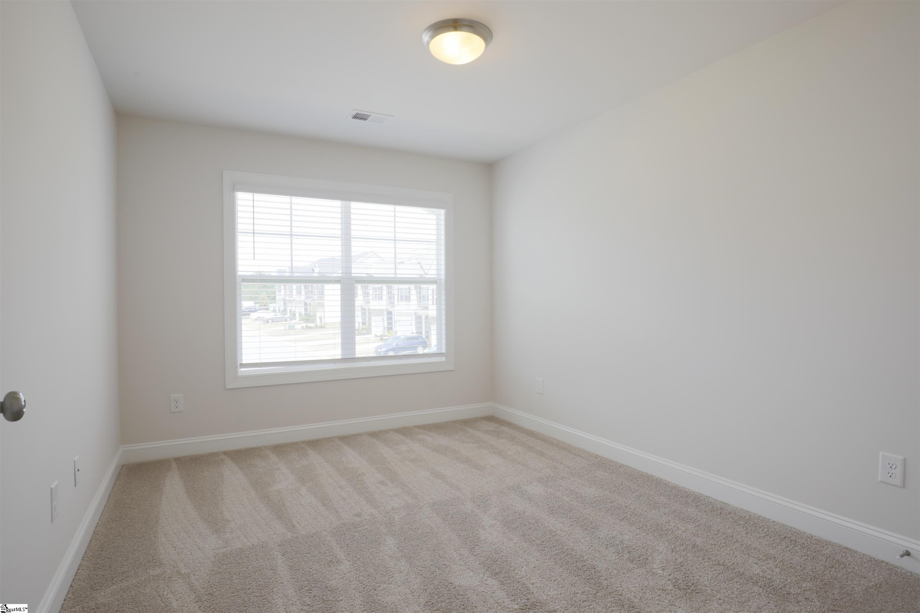 303 Hartland Place Simpsonville, SC 29680 - Photo 13 of 16