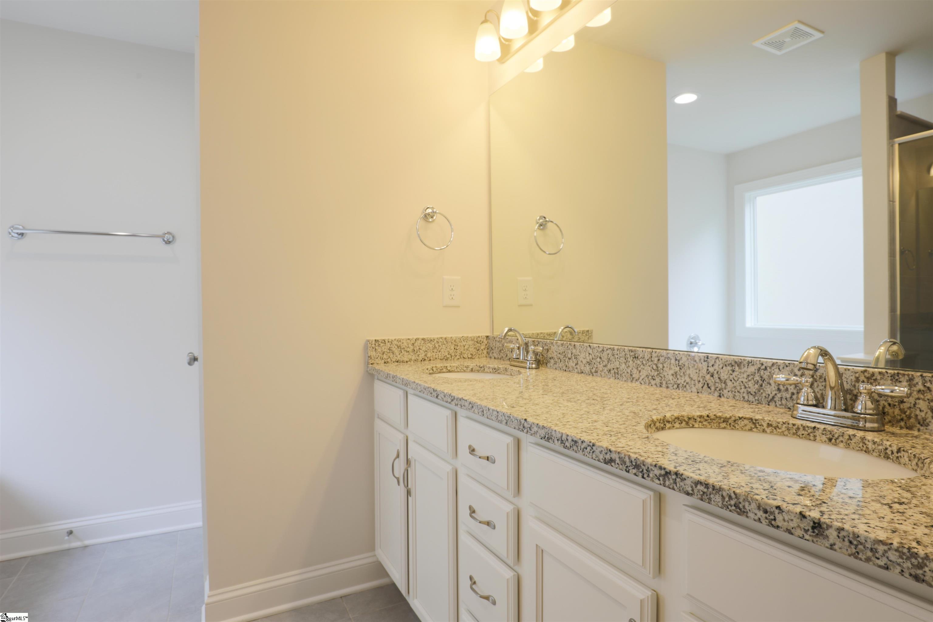 303 Hartland Place Simpsonville, SC 29680 - Photo 14 of 16