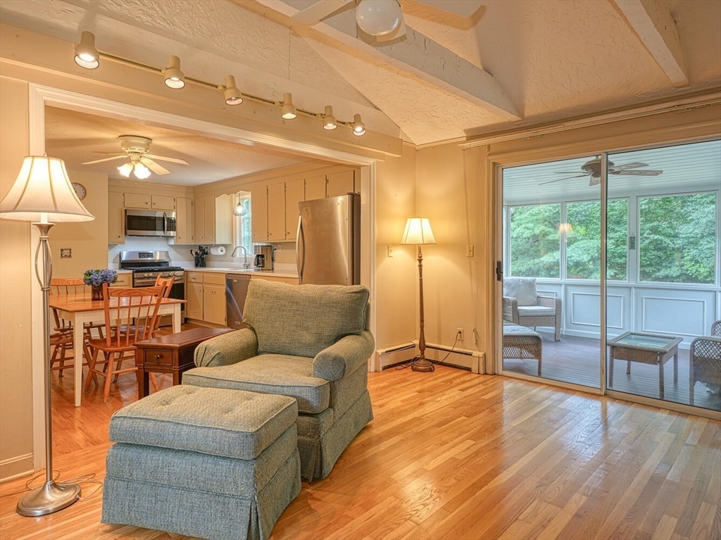 77 Colonial Road Medfield, MA 02052 - Photo 14 of 38 Gallery Image 14