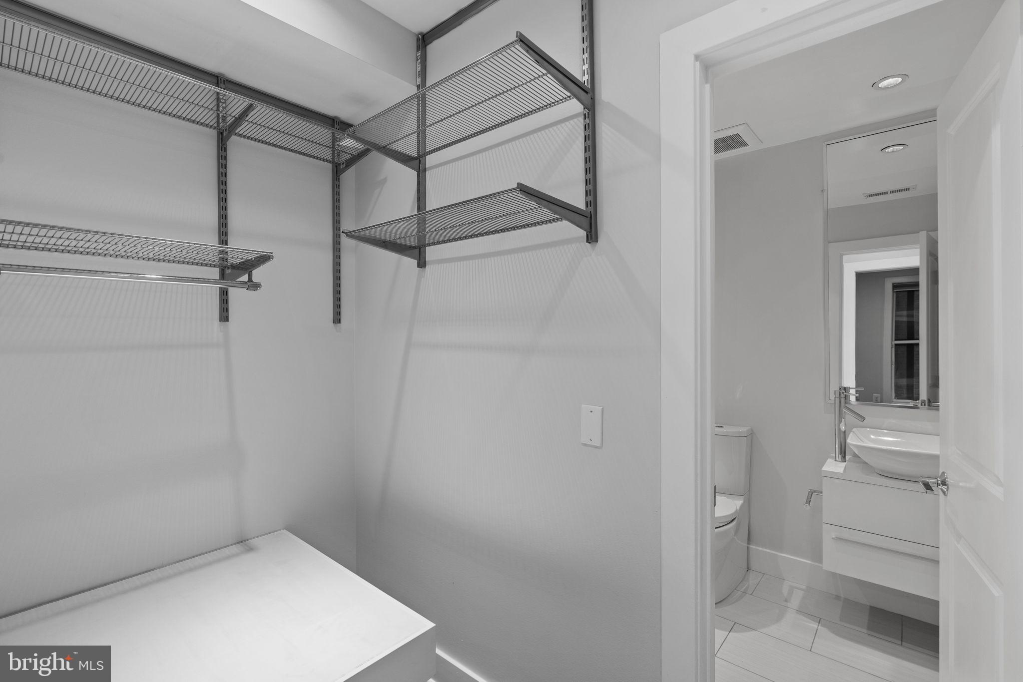 652 L Street Northeast, Unit 1 Washington, DC 20002 - Photo 34 of 36