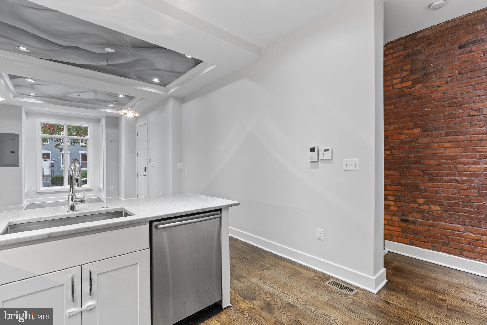 652 L Street Northeast, Unit 1 Washington, DC 20002 - Photo 7 of 36