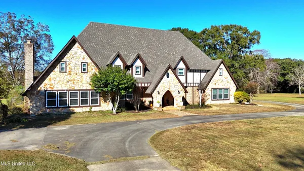 $890,000 | 2655 Highway 43 South, Picayune, MS 39466