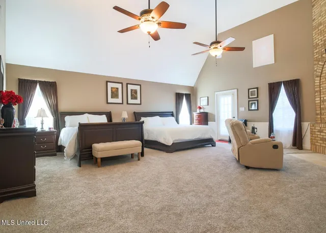 $890,000 | 2655 Highway 43 South, Picayune, MS 39466