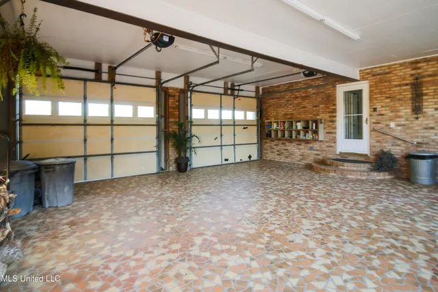 $890,000 | 2655 Highway 43 South, Picayune, MS 39466