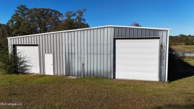 $890,000 | 2655 Highway 43 South, Picayune, MS 39466