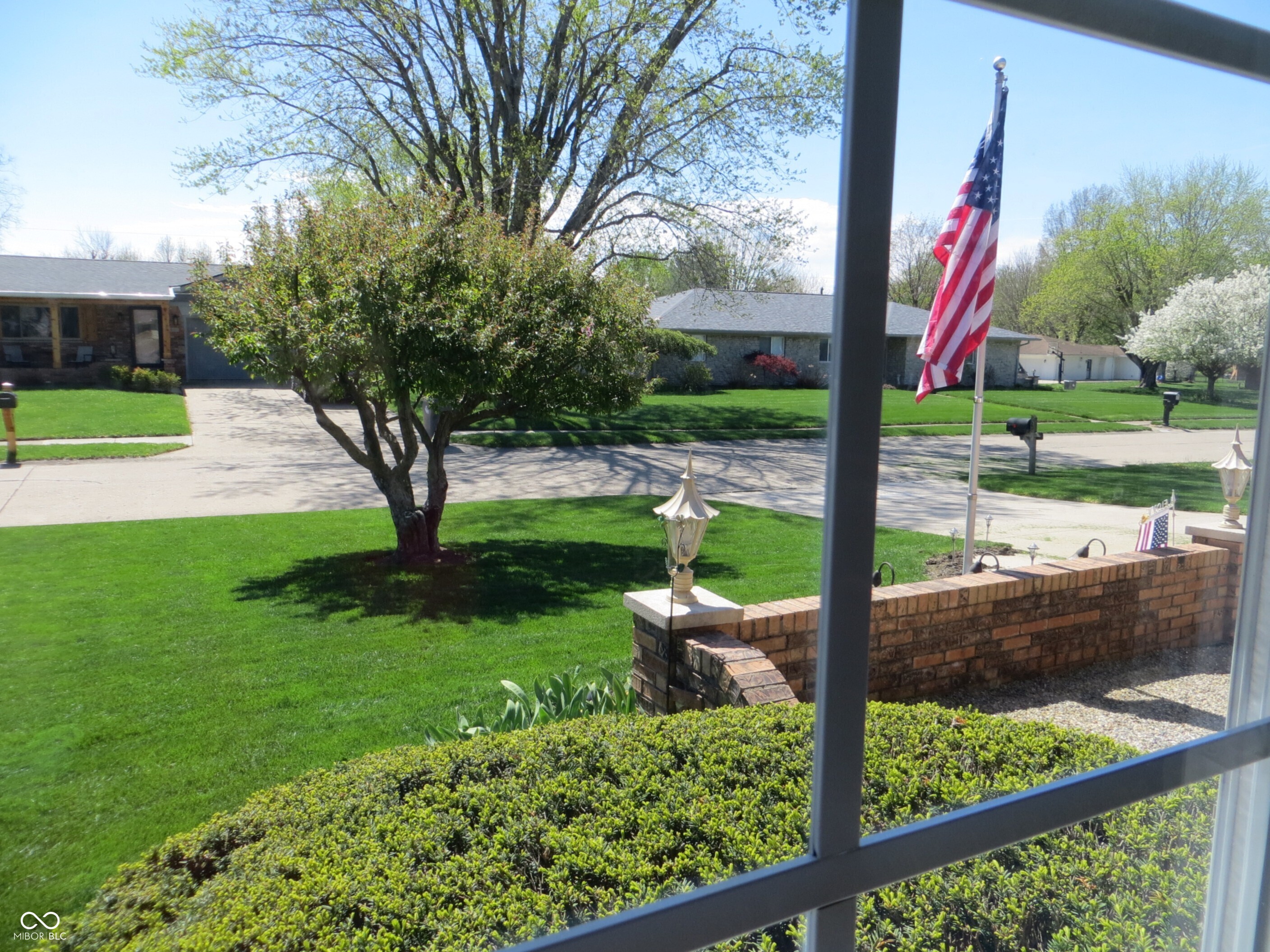 628 Ralston Road Indianapolis, IN 46217 - Photo 38 of 48 Gallery Image 38