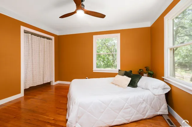 $350,000 | 1211 North 1800th Road, Lawrence, KS 66049