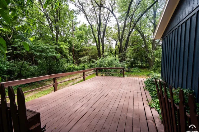 $350,000 | 1211 North 1800th Road, Lawrence, KS 66049