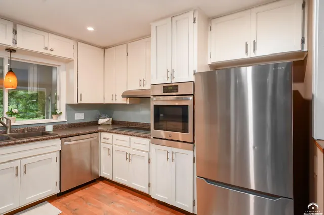 $350,000 | 1211 North 1800th Road, Lawrence, KS 66049