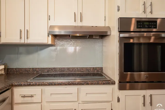 $350,000 | 1211 North 1800th Road, Lawrence, KS 66049