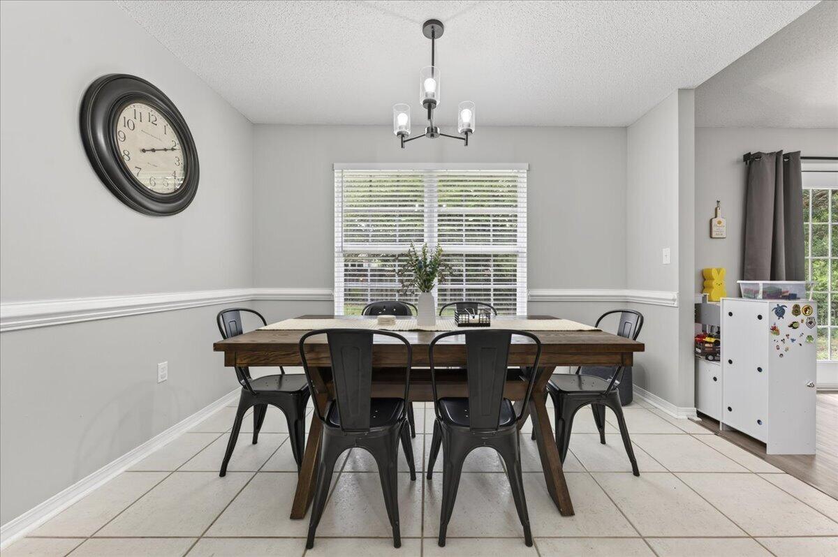 740 Riva Ridge Drive Crestview, FL 32539 - Photo 19 of 54 16-740 Riva Ridge Dr-Crestview-16