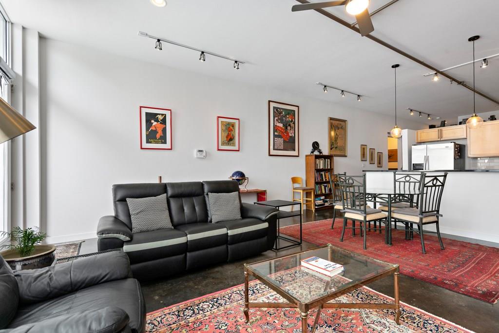 1601 East Cesar Chavez Street, Unit 207 Austin, TX 78702 - Photo 12 of 28