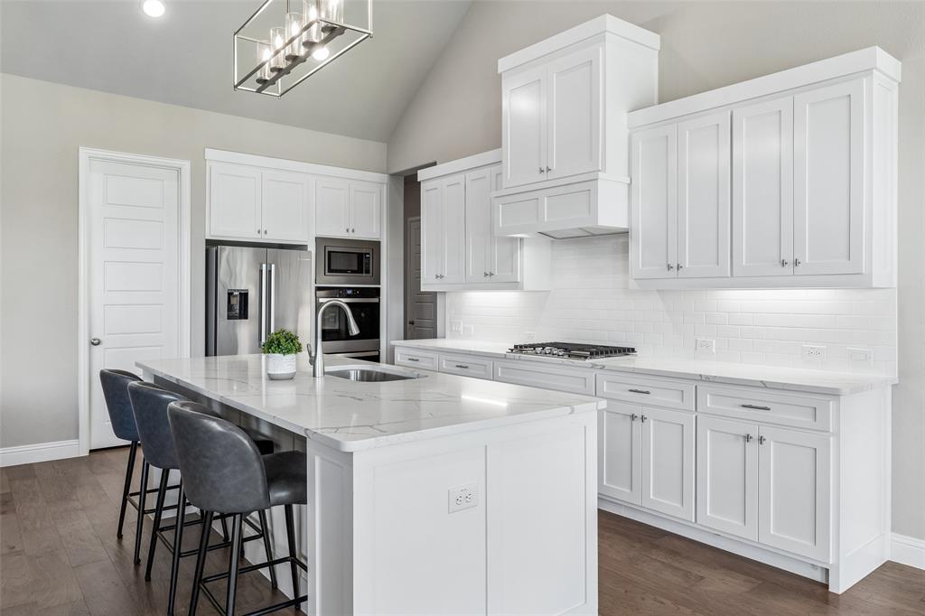 8914 Edna Place Rowlett, TX 75089 - Photo 8 of 35