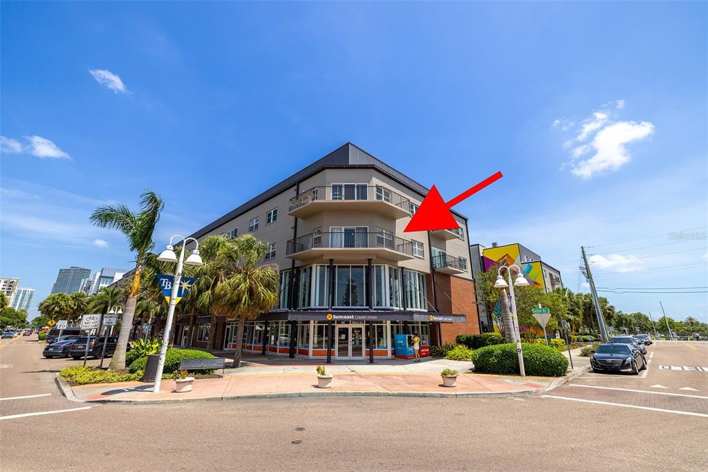 1010 Central Avenue, Unit 302 St. Petersburg, FL 33705 - Photo 2 of 50 a front view of a building with street view