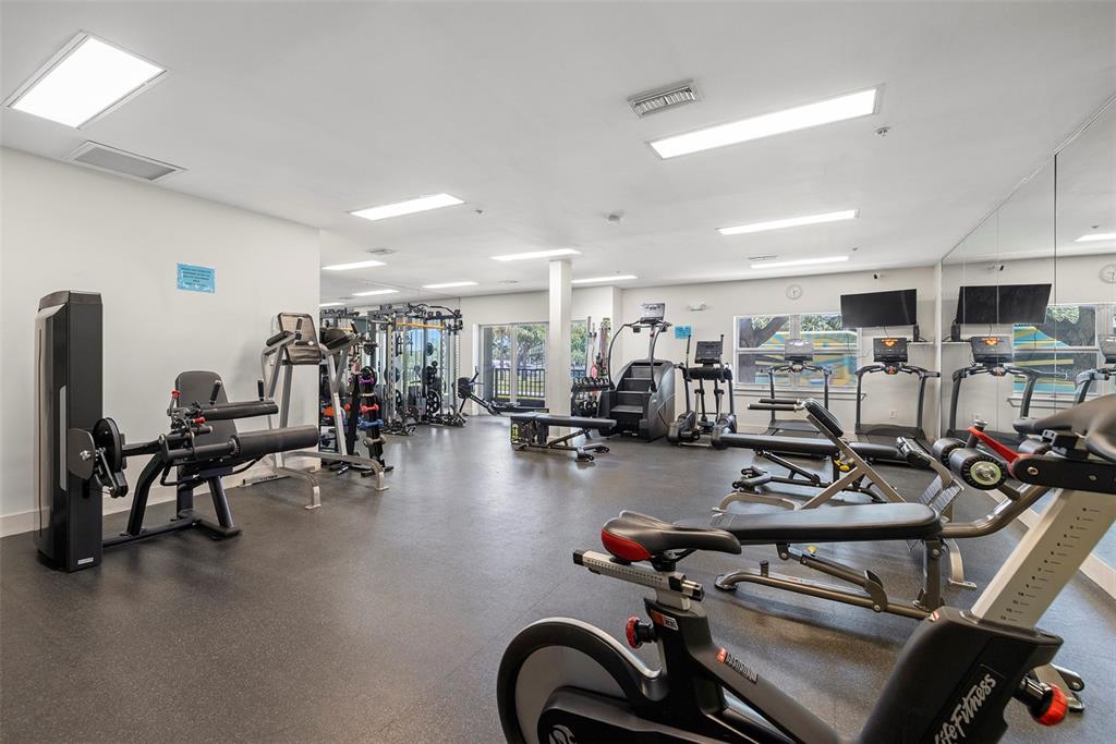1010 Central Avenue, Unit 302 St. Petersburg, FL 33705 - Photo 41 of 50 a view of a room with gym equipment