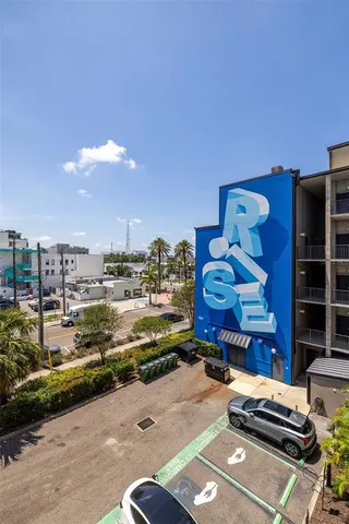 $3,100 | 1010 Central Avenue, Unit 302, St. Petersburg, FL 33705