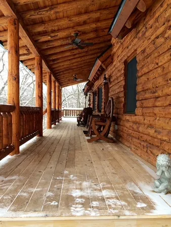 $585,000 | 48 Indian Hills Drive, Putnam, IL 61560