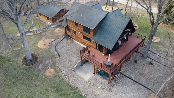 $585,000 | 48 Indian Hills Drive, Putnam, IL 61560