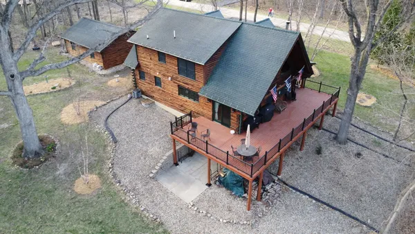 $585,000 | 48 Indian Hills Drive, Putnam, IL 61560