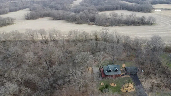 $585,000 | 48 Indian Hills Drive, Putnam, IL 61560